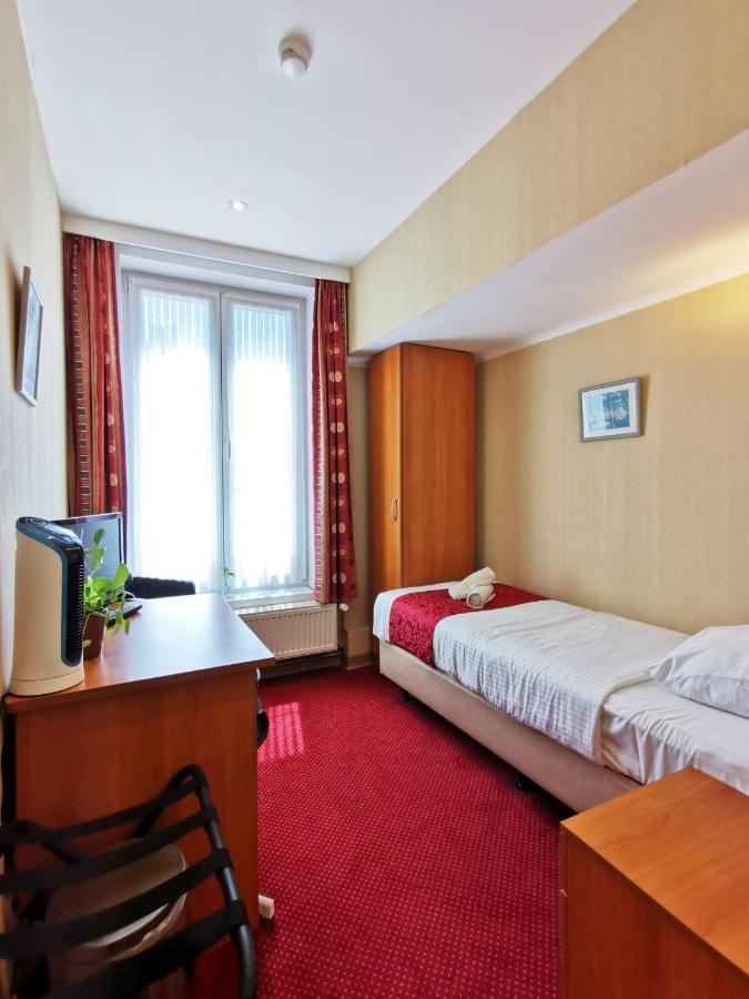 Hotel Cardiff Oostende Phòng bức ảnh